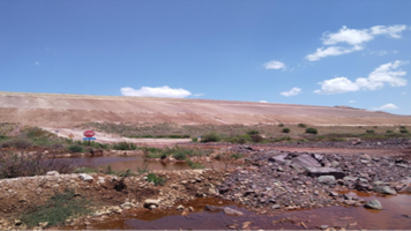 SA's first embedded solar project on a rehabilitated mine waste-rock dump has reached financial close.