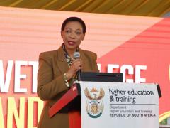 Deputy Minister of Higher Education and Training Nomusa Dube-Ncube attended the launch of the Elangeni Artisan and Skills Development Centre providing renewable energy and PV training. 